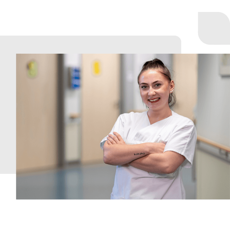 Pflegekräfte am AMEOS Klinikum Bernburg